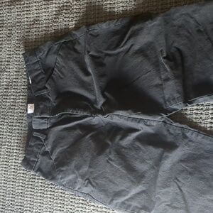 Gap slim ankle khaki sz 6 black